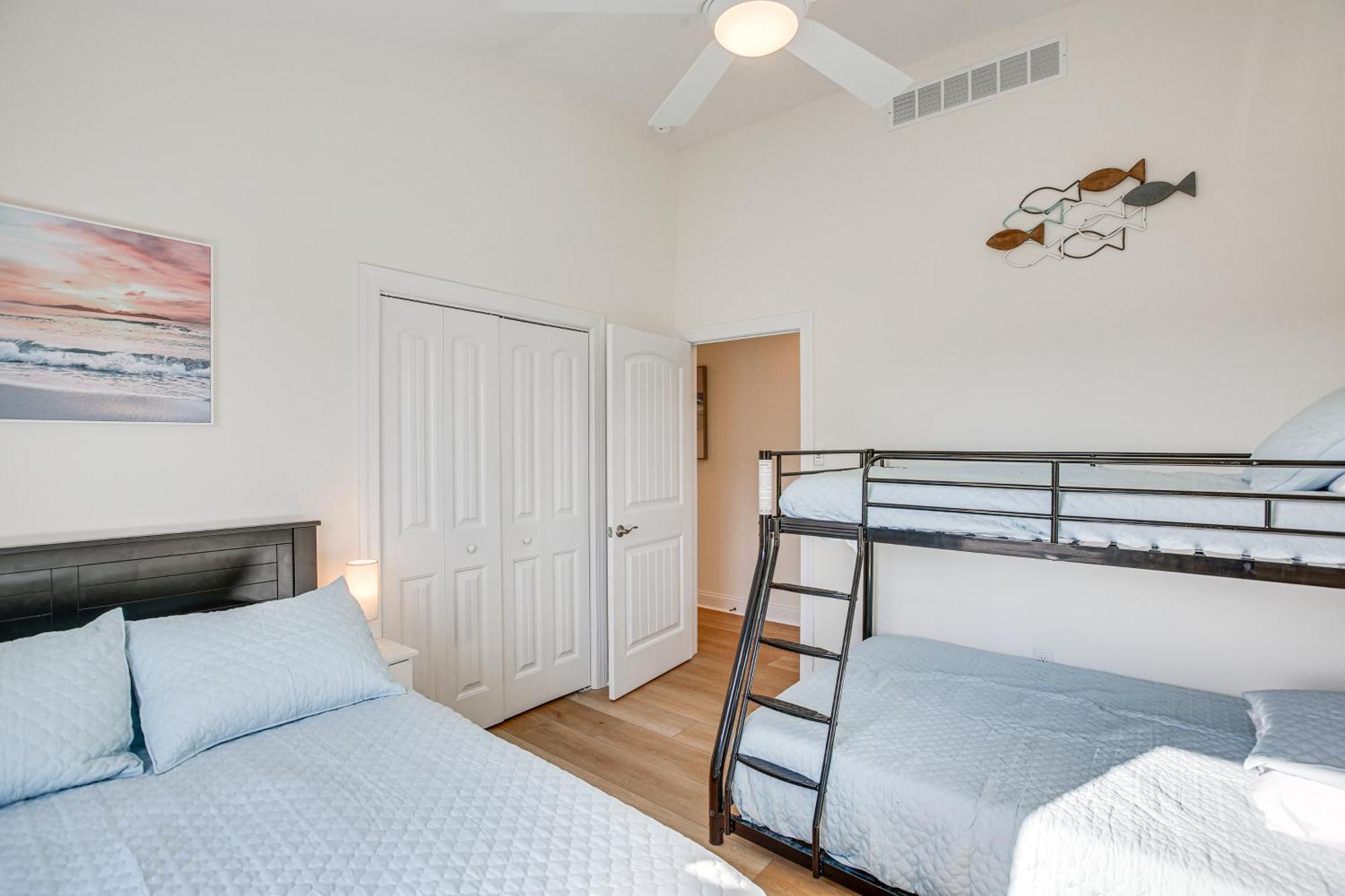 Spacious Wildwood Condo Walk To Beach! Zewnętrze zdjęcie
