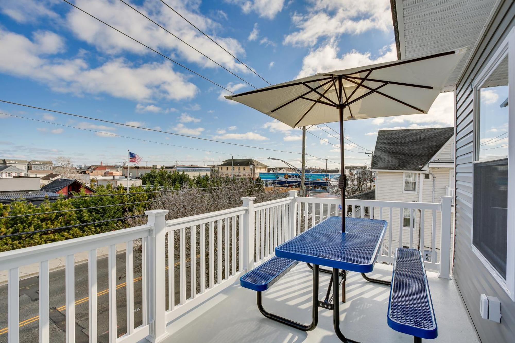 Spacious Wildwood Condo Walk To Beach! Zewnętrze zdjęcie